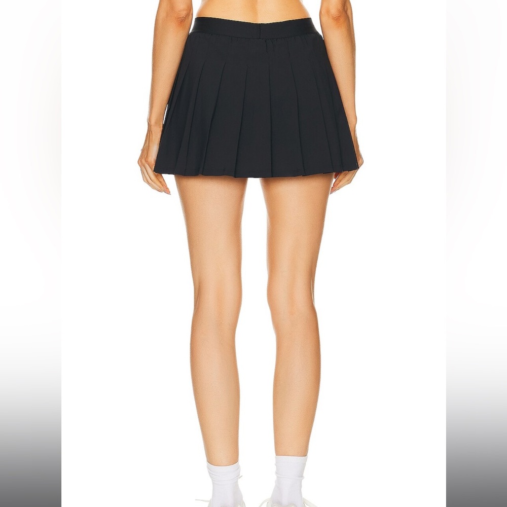 Alo Yoga Varsity Tennis Skirt - S Black - Picture 6 of 9